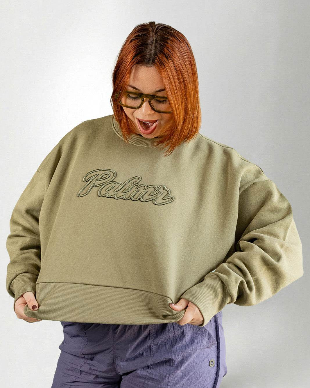The Palmr Crew Sweatshirt in olive with oversized crop fit and 3D embroidered logo