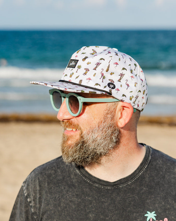 Palmr Style Beachcomber keyhole green sunglasses Resort Wear Selfcare T1D