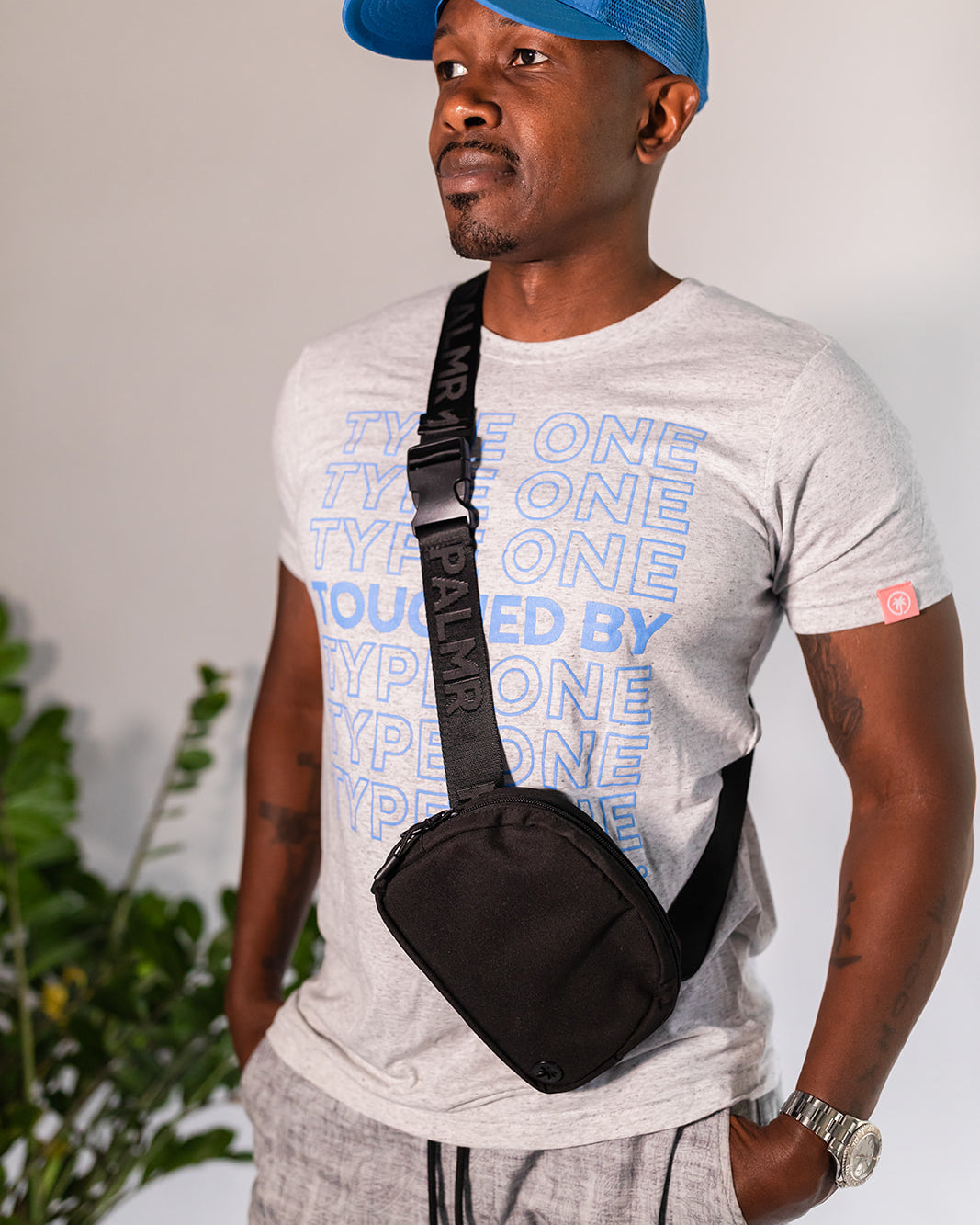 Palmr-Style-Black-Belt-Bag-Fannypack-Palm-Tree-resort-wear-selfcare-t1d-type1diabetes-insulinpump-1 copy.jpg