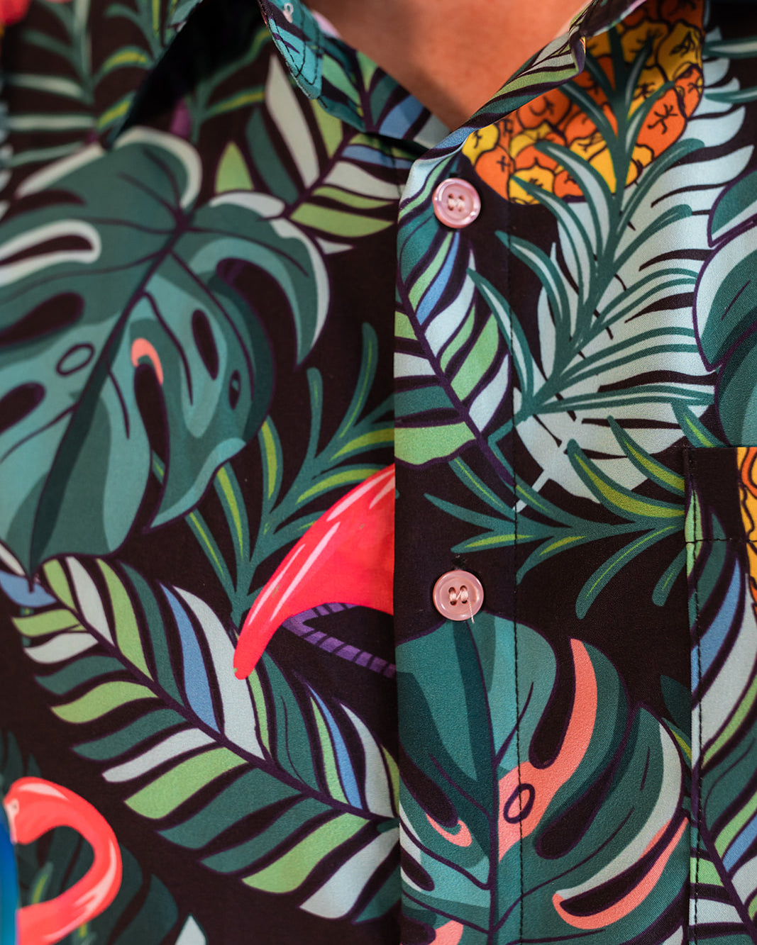 Palmr Style Baha Palm botton up short sleeve hawaiian shirt Mens Black Green Palm Leaf Flamingo Pineapple beach Resort wear Self-Care Sunglasses cleaner