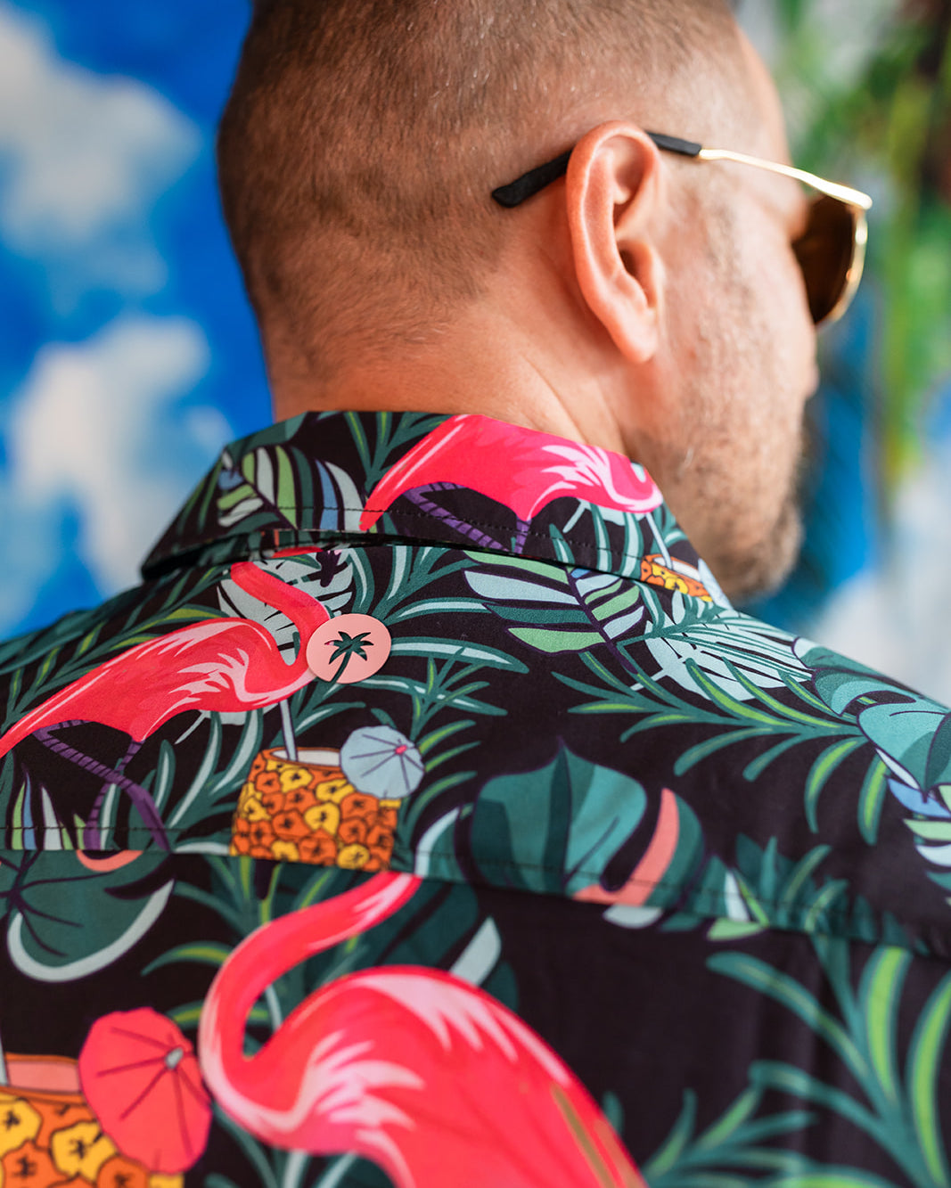 Palmr Style Baha Palm botton up short sleeve hawaiian shirt Mens Black Green Palm Leaf Flamingo Pineapple beach Resort wear Self-Care Sunglasses cleaner