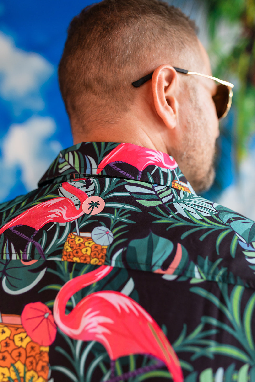 Palmr Style Baha Palm botton up short sleeve hawaiian shirt Mens Black Green Palm Leaf Flamingo Pineapple beach Resort wear Self-Care Sunglasses cleaner
