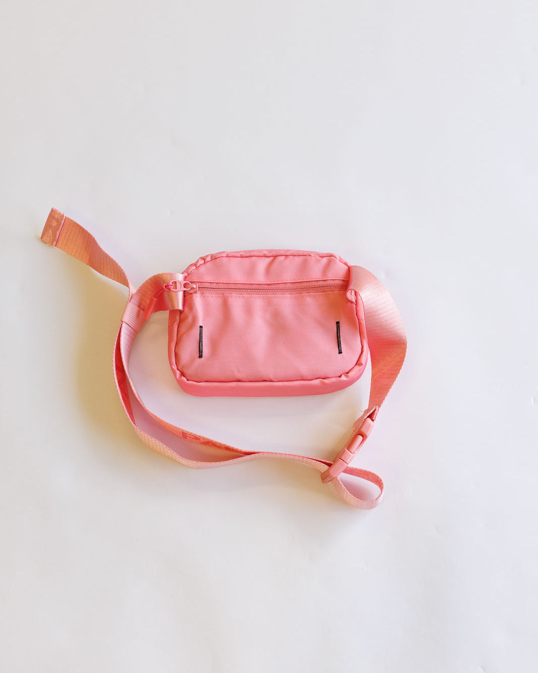 Palmr Style Womens Pink Belt Bag Fannypack Palm Tree resort wear selfcare t1d type1diabetes insulinpump