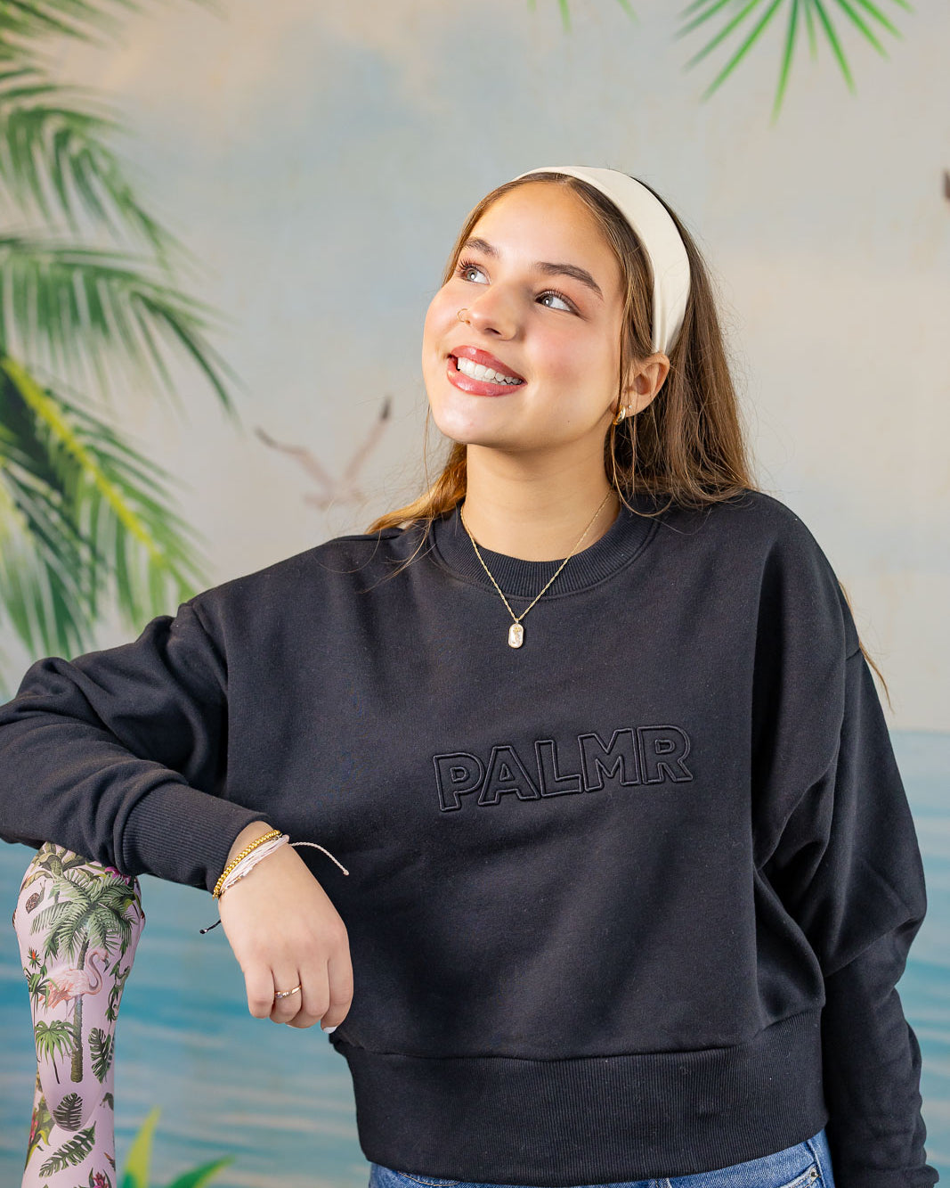 Palmr Style Womens Retreat Crew Sweatshirt Crop Heavyweight Black Resort Wear Selfcare T1D