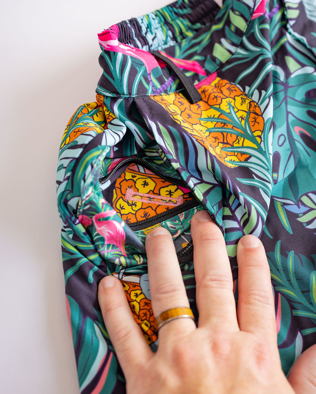 Palmr Style Baha Palm Hybrid Swim Shorts Mens Black Green Palm Leaf Flamingo Pineapple boardshorts beach bar Resort wear Self-Care