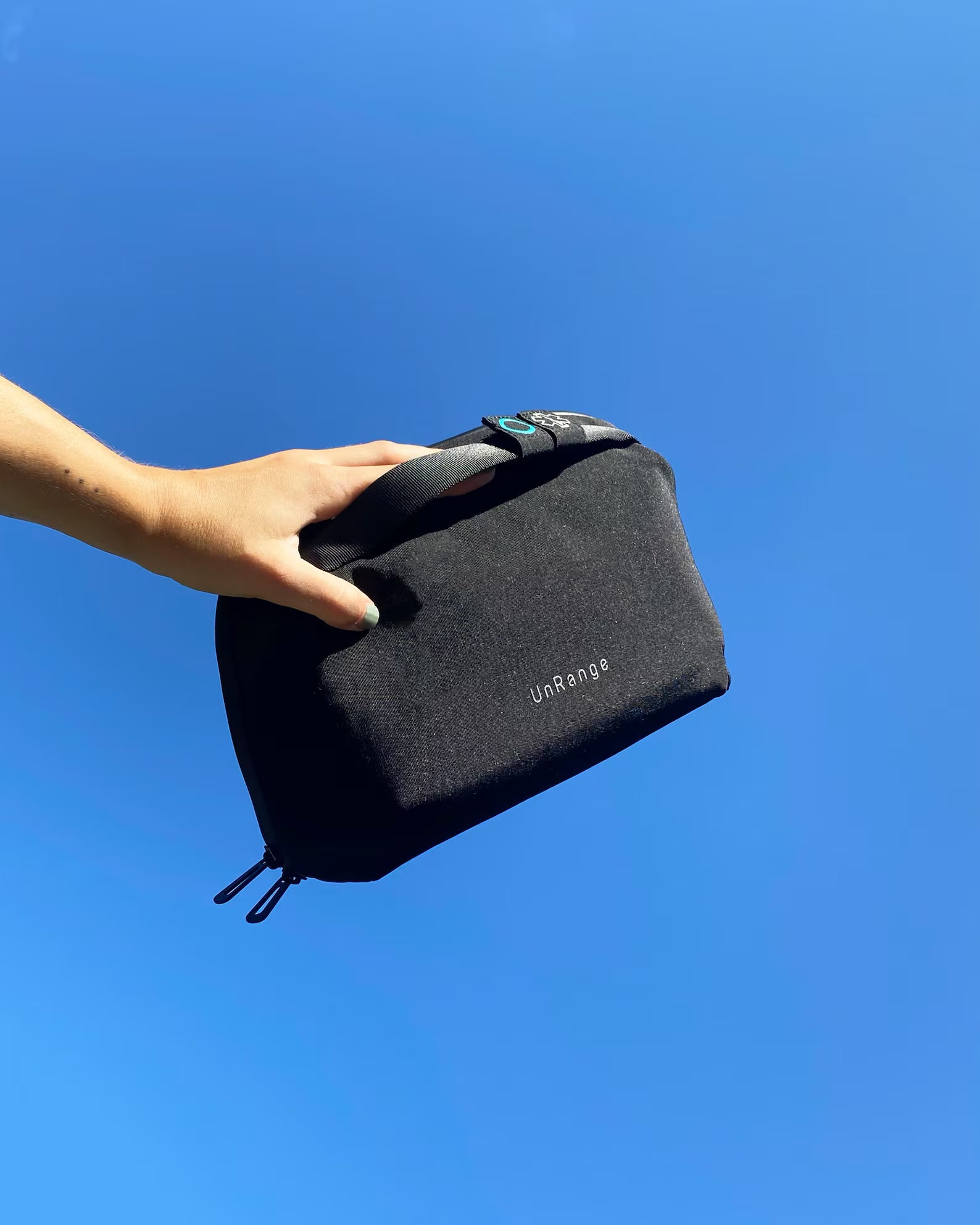 Travel Diabetes Bag — view 7 | Palmr Style