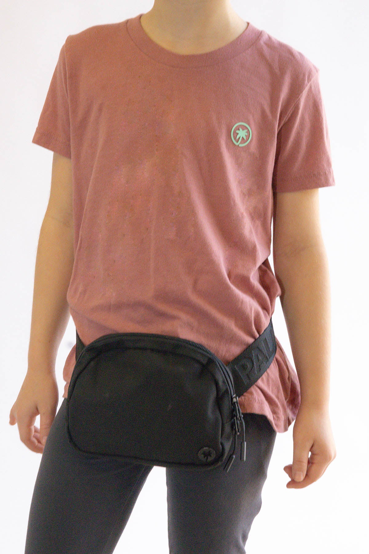 Palmr Style Black Belt Bag T1D Insulin Pump Bag Resort Wear Self-Care