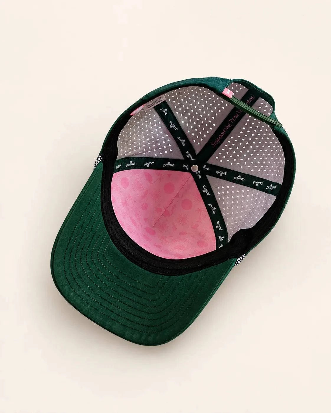 Green_hat_inside