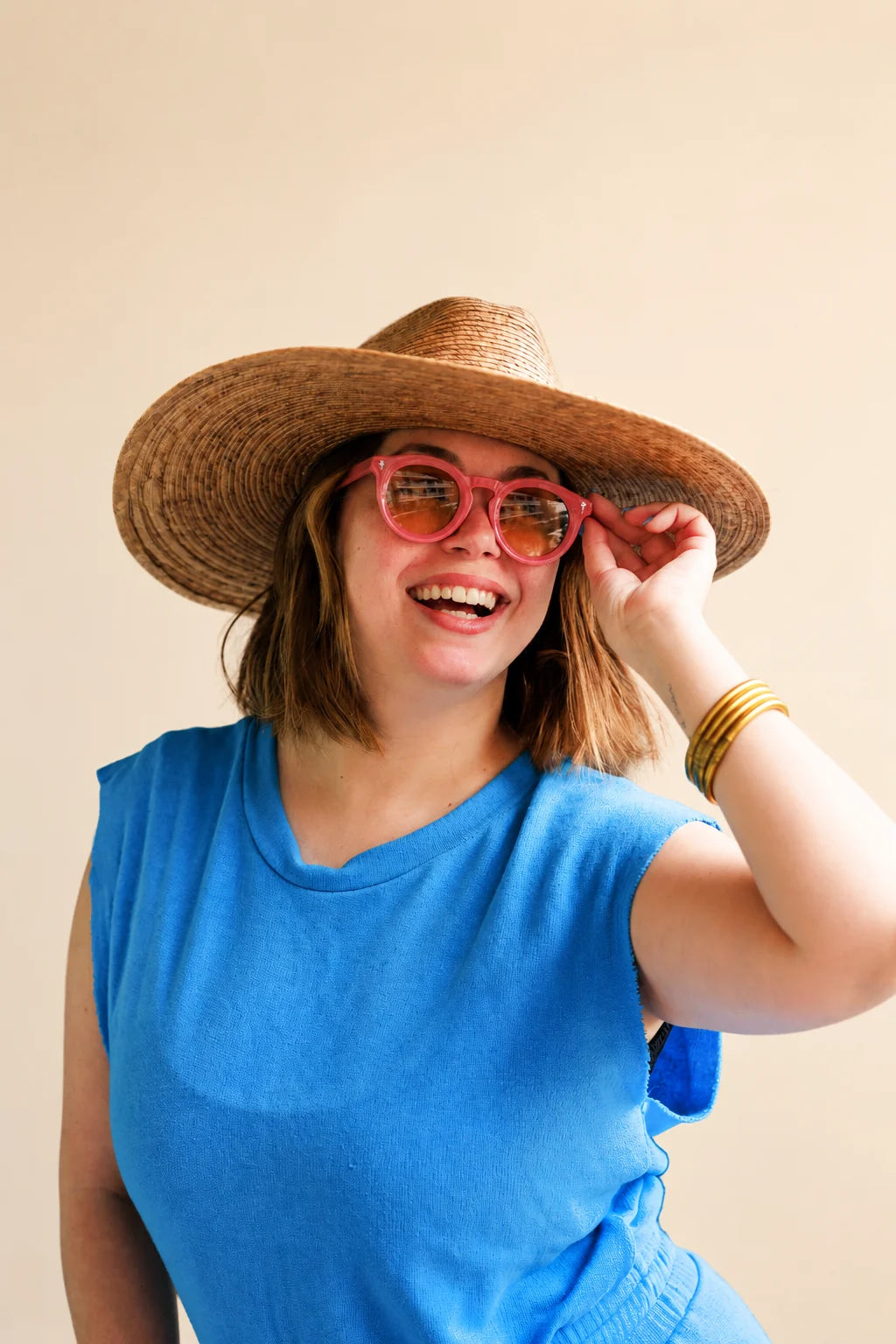 The Beachcomber Keyhole Sunglasses (Pink) — view 2 | Palmr Style