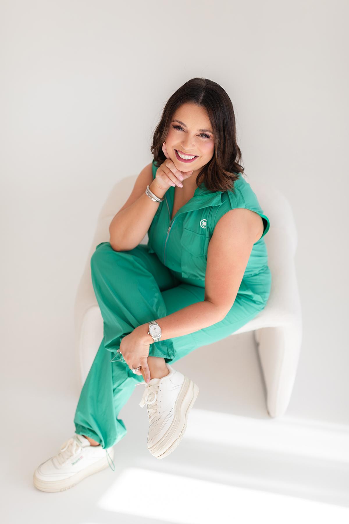 Palmr Style Womens Caddie Green Jumpsuit Cargo Pockets Golf Palm Tree Resort Wear Self-Care T1D