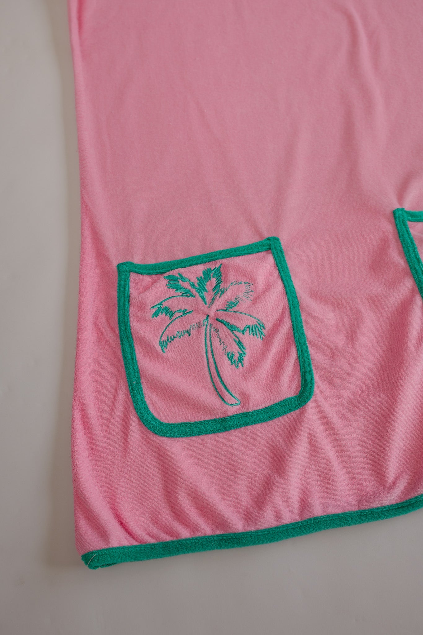 Palmr Style Womens pocketful palms pink Palm Tree coverup Resort Wear Selfcare T1D pump pocket